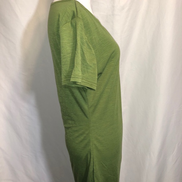 Green T-Shirt Dress - Picture 10 of 14